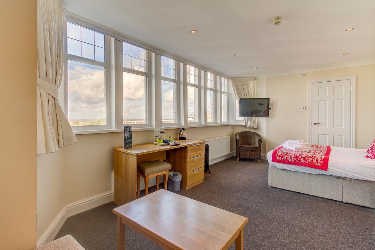 New Boston Guest Accommodation Fleetwood Dış mekan fotoğraf